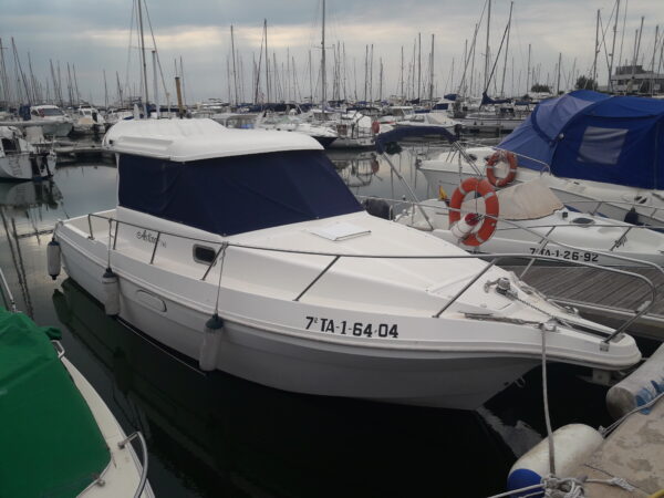 BARCO EN VENTA ASTINOR 740